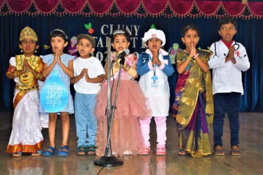 FANCY DRESS LKG - UKG